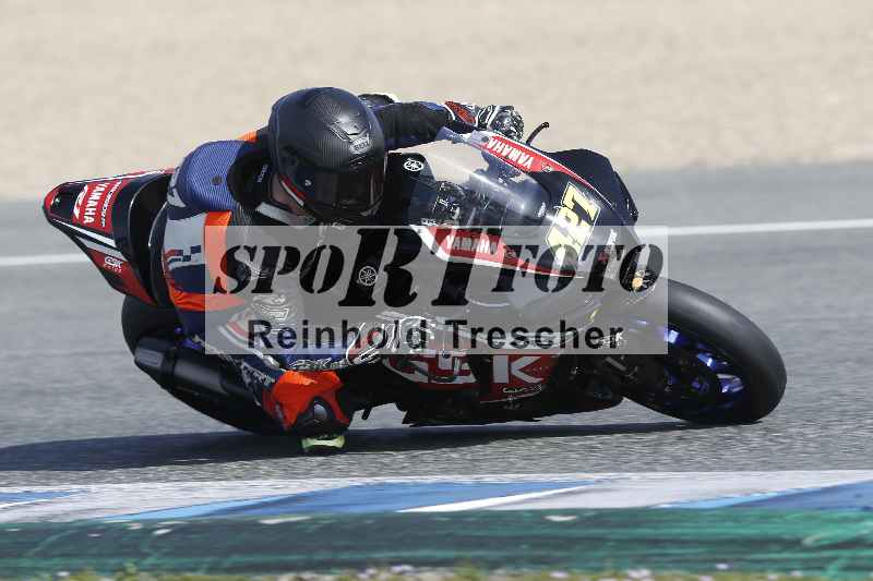 /Archiv-2024/01 26.-28.01.2024 Moto Center Thun Jerez/Gruppe schwarz-black/427